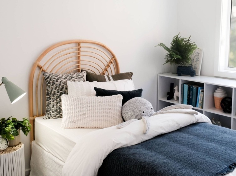 coastal style home kids room