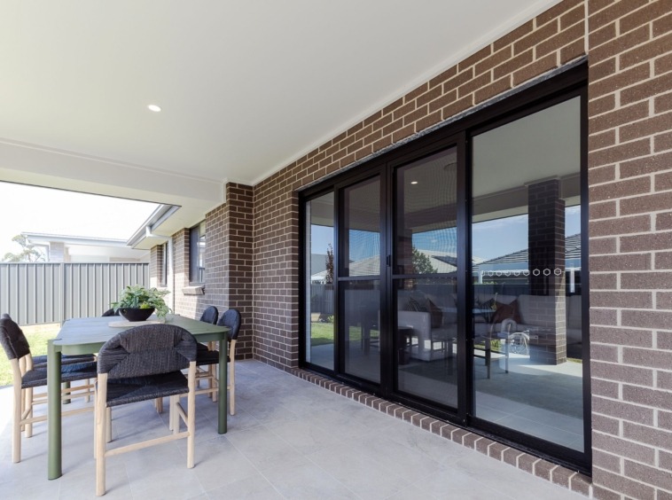 Bowral 73